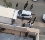  اللد: لمثل هذا فاستعدوا .. اعتداء على عائلة عربية اثناء انتقالها لبيت جديد